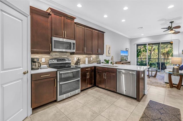 5930 ANCHORAGE WAY S, St Petersburg, FL 33712