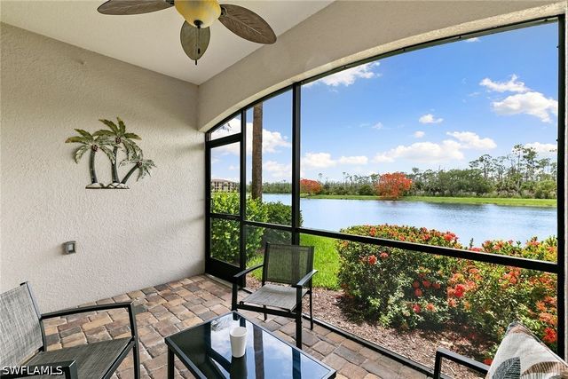 9735 Acqua CT 615, Naples, FL 34113