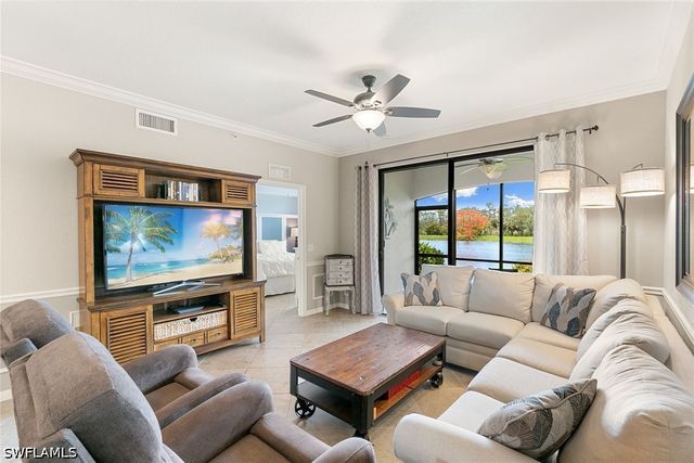 9735 Acqua CT 615, Naples, FL 34113