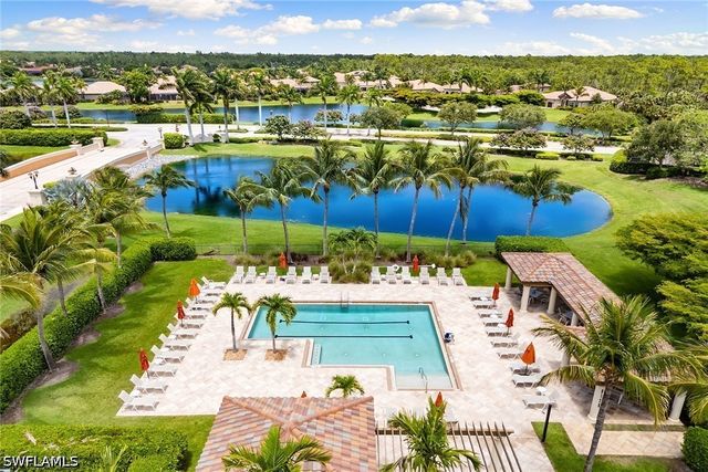 9735 Acqua CT 615, Naples, FL 34113