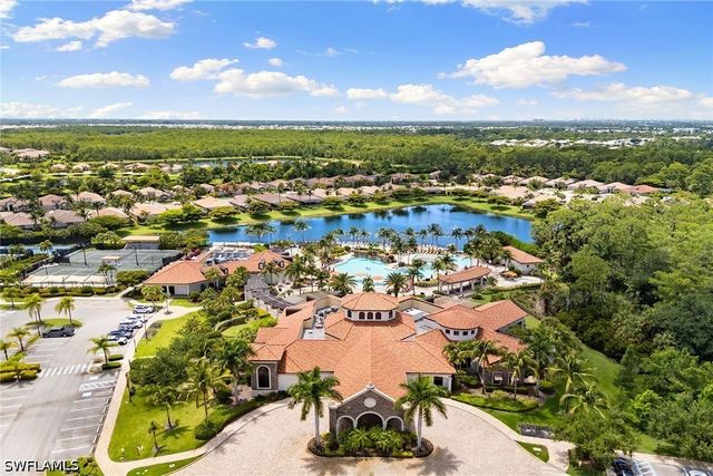 9735 Acqua CT 615, Naples, FL 34113