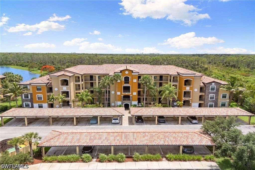 9735 Acqua CT 615, Naples, FL 34113