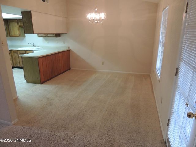 1061 Candeleras Street, Las Cruces, NM 88011