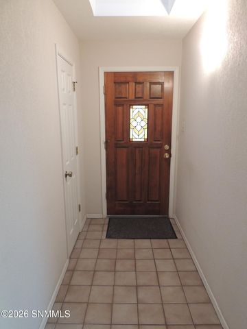 1061 Candeleras Street, Las Cruces, NM 88011