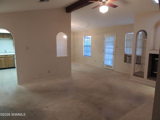 1061 Candeleras Street, Las Cruces, NM 88011