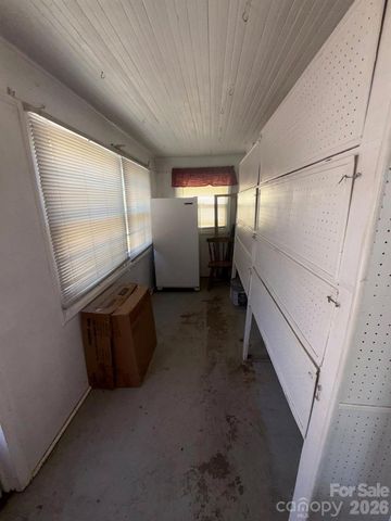 704 Old Charlotte Road SW, Concord, NC 28027