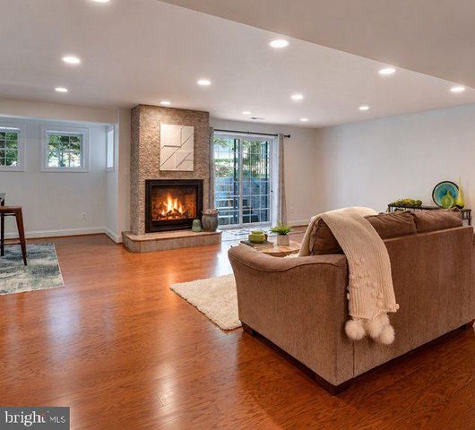 15508 HAGEN WAY, Haymarket, VA 20169