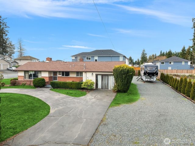 15928 56th Avenue W, Edmonds, WA 98026