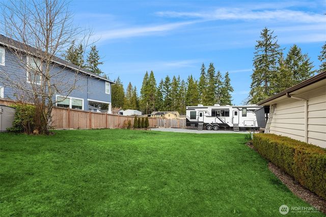 15928 56th Avenue W, Edmonds, WA 98026