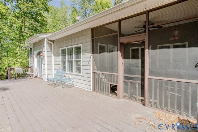 19614 Creekside Dr, Prince George, VA 23881