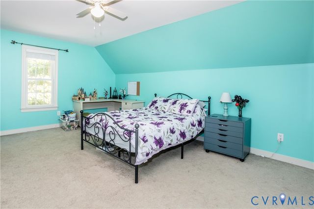 19614 Creekside Dr, Prince George, VA 23881