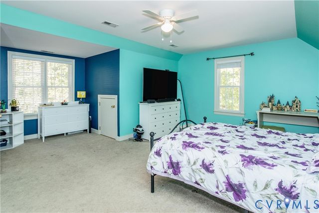 19614 Creekside Dr, Prince George, VA 23881