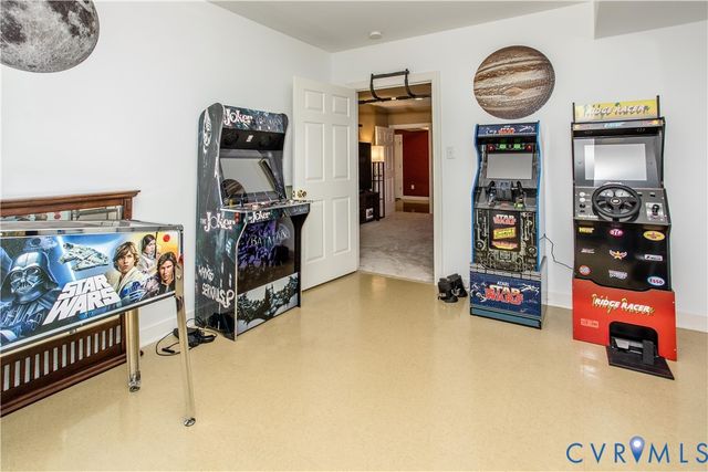 19614 Creekside Dr, Prince George, VA 23881