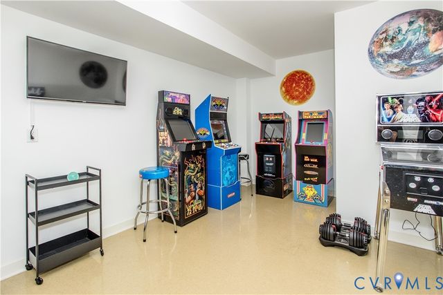 19614 Creekside Dr, Prince George, VA 23881