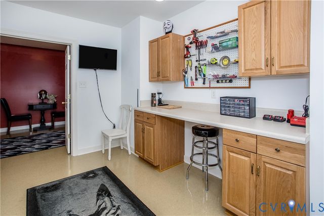 19614 Creekside Dr, Prince George, VA 23881