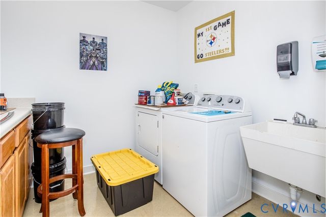 19614 Creekside Dr, Prince George, VA 23881