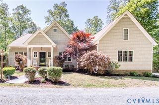 19614 Creekside Dr, Prince George, VA 23881