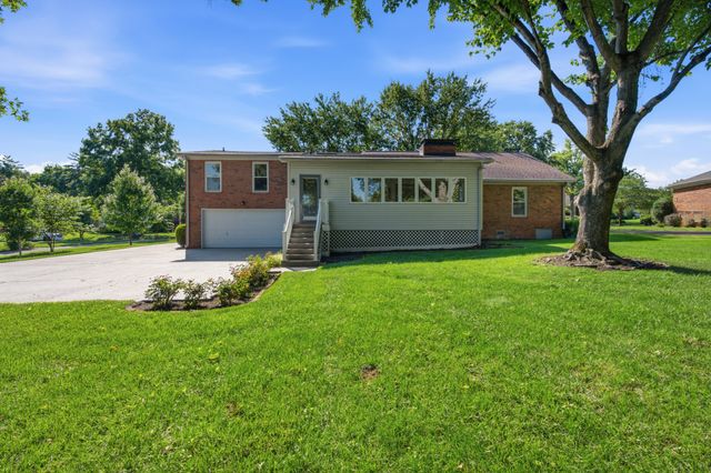 533 Hearthstone Cir, Brentwood, TN 37027