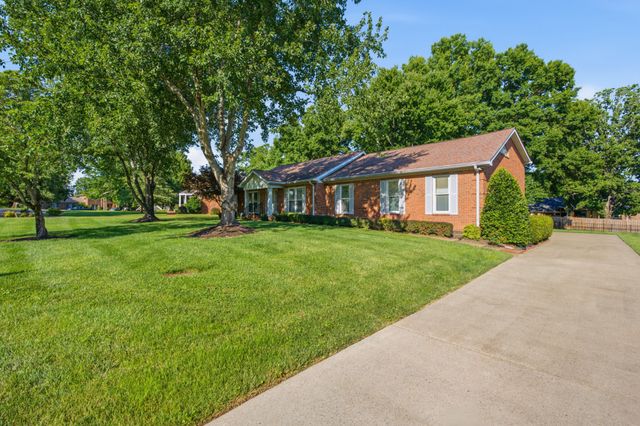 533 Hearthstone Cir, Brentwood, TN 37027