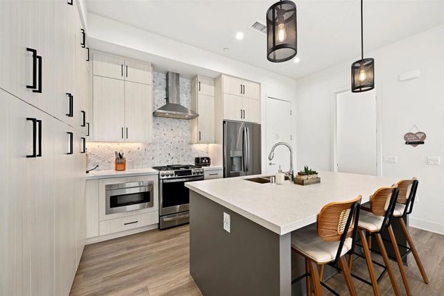 1055 32Nd St 9, San Diego, CA 92102