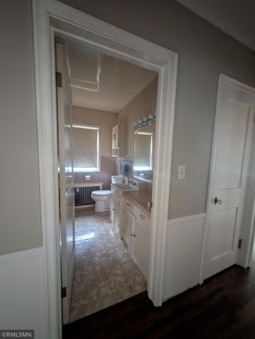 455 2nd Street, Gaylord, MN 55334