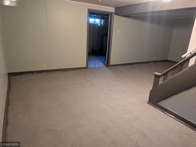 455 2nd Street, Gaylord, MN 55334