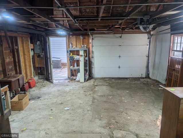 455 2nd Street, Gaylord, MN 55334