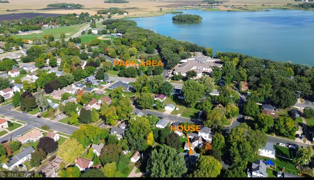 455 2nd Street, Gaylord, MN 55334