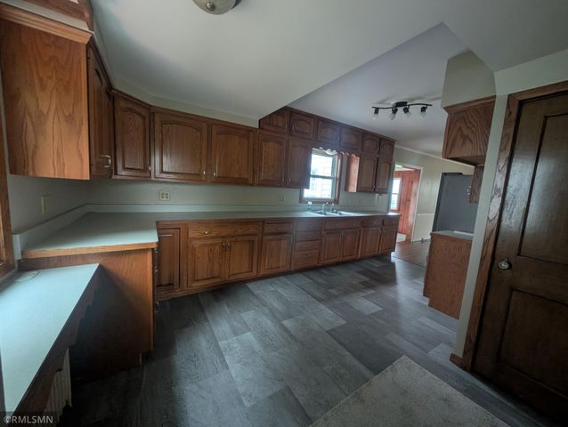 455 2nd Street, Gaylord, MN 55334