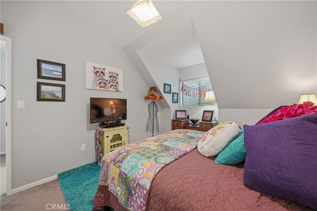26216 Lake Forest, Twin Peaks, CA 92391