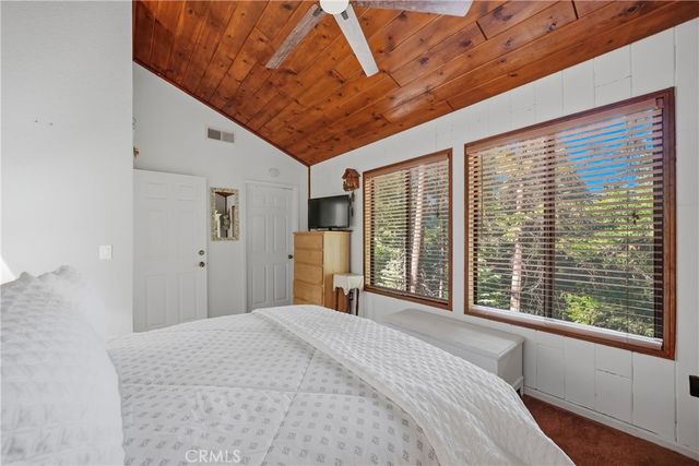 26216 Lake Forest, Twin Peaks, CA 92391