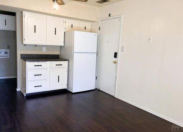 106 Scotland Rd Apt E, Pueblo, CO 81001