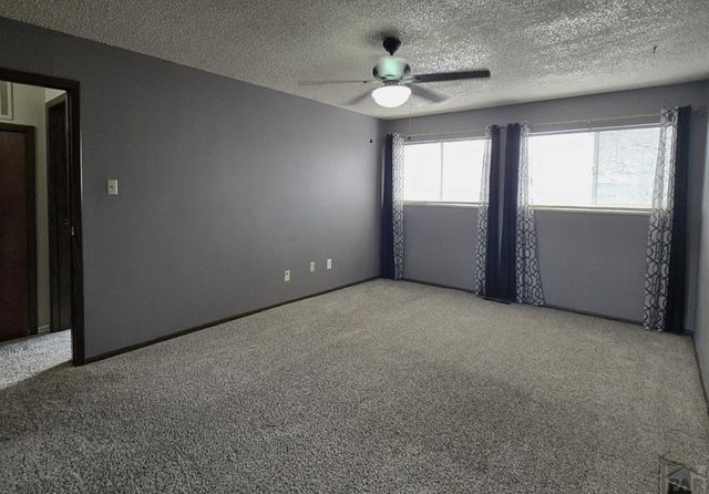 106 Scotland Rd Apt E, Pueblo, CO 81001