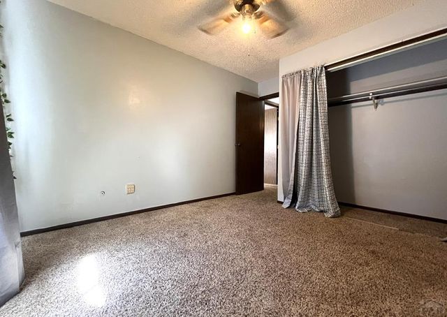 106 Scotland Rd Apt E, Pueblo, CO 81001