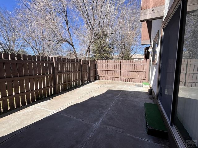 106 Scotland Rd Apt E, Pueblo, CO 81001
