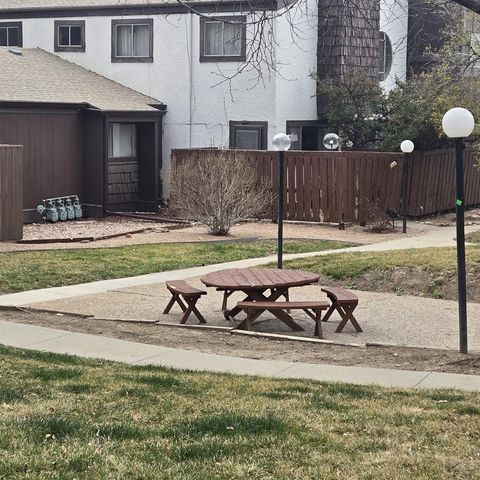 106 Scotland Rd Apt E, Pueblo, CO 81001