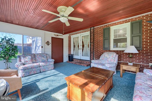 705 S 2ND AVE, Lebanon, PA 17042