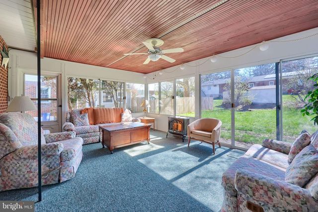 705 S 2ND AVE, Lebanon, PA 17042