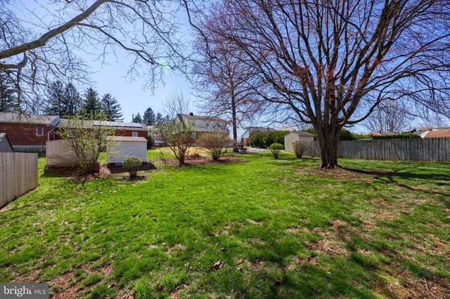 705 S 2ND AVE, Lebanon, PA 17042
