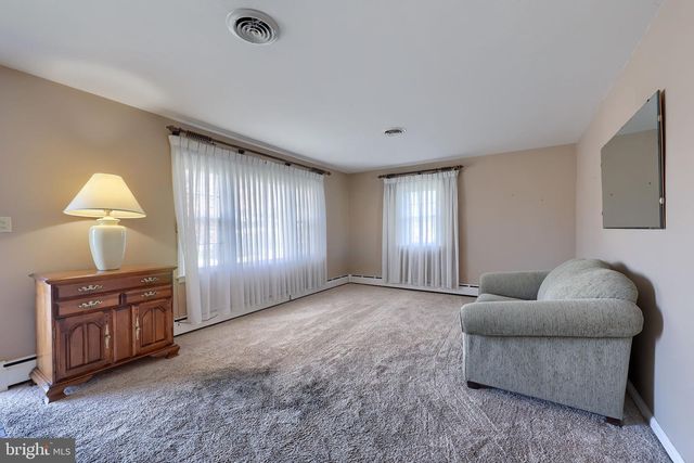 705 S 2ND AVE, Lebanon, PA 17042
