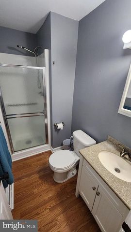 8 MANGO CT, Sicklerville, NJ 08081