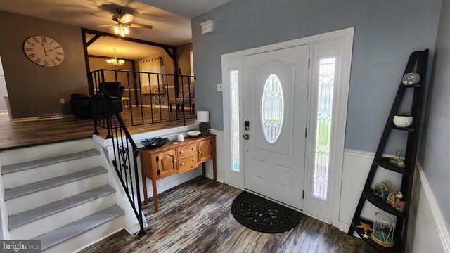 8 MANGO CT, Sicklerville, NJ 08081