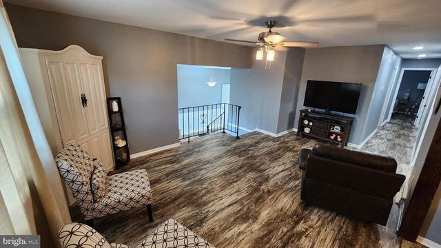 8 MANGO CT, Sicklerville, NJ 08081