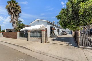 1237 E 76th, Los Angeles, CA 90001