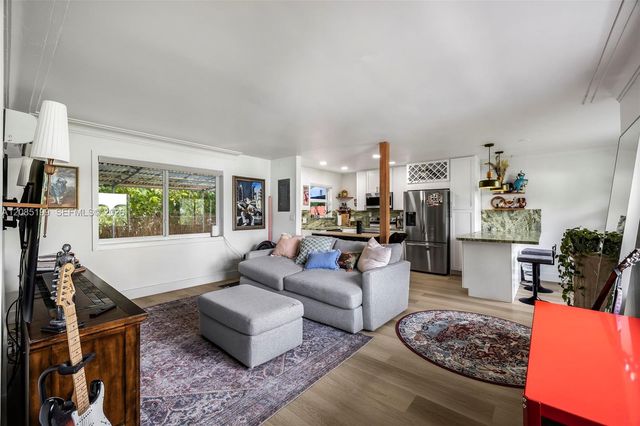 3690 SW 9th Terrace, Miami, FL 33135