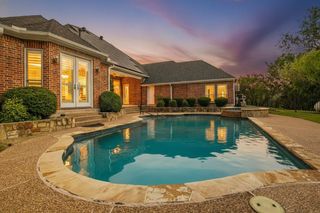 309 La Reata Court, Cedar Hill, TX 75104