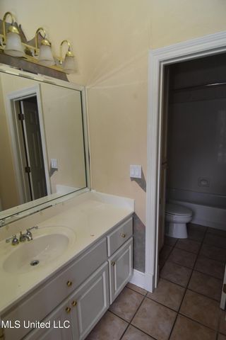 523 Heatherstone Court, Ridgeland, MS 39157
