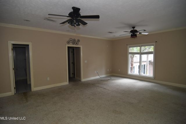 523 Heatherstone Court, Ridgeland, MS 39157