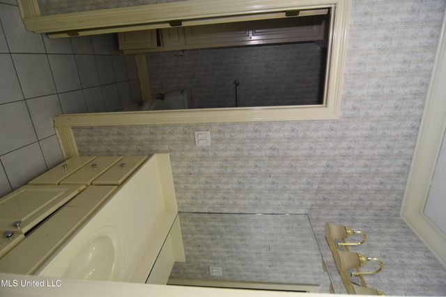 523 Heatherstone Court, Ridgeland, MS 39157