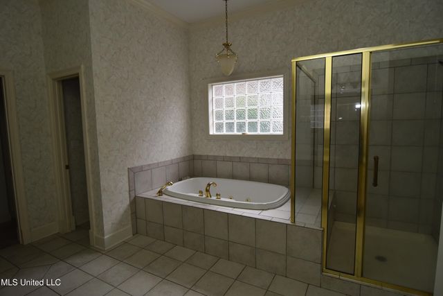 523 Heatherstone Court, Ridgeland, MS 39157